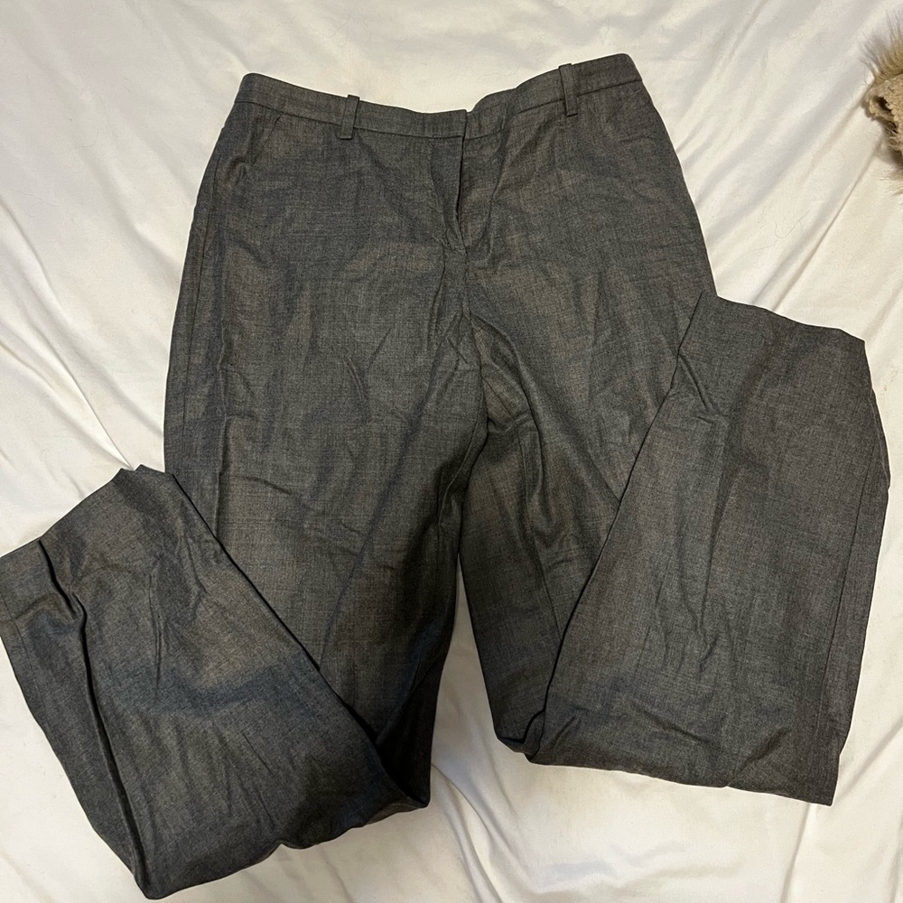 Hugo boss dress pant straight leg in light grey